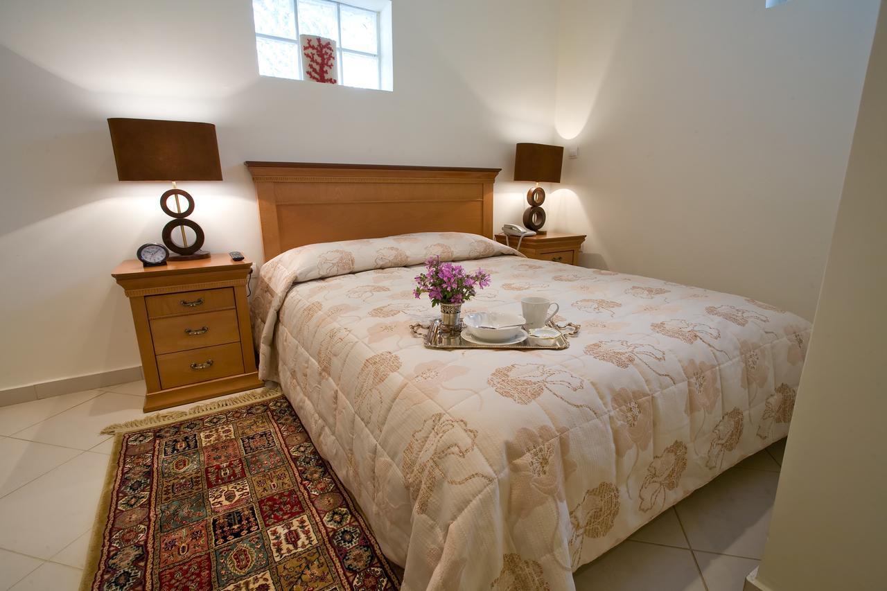 Andria Suites Ándros Exteriér fotografie